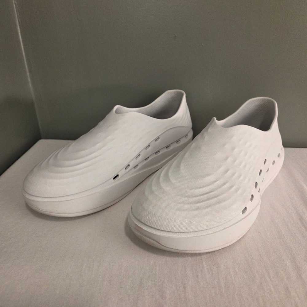 Stand+ AntiGrav1 Ultra Comfort Standing Shoes Womens Size 10 White Slip On Clogs